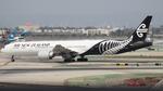 ZK-OKW @ KLAX - Air New Zealand 77W