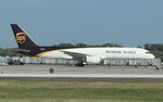 N445UP @ KRFD - Boeing 757-24APF