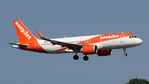 OE-LSK @ EHAM - at spl - by Ronald