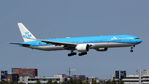 PH-BVG @ EHAM - at spl - by Ronald