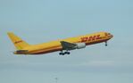 C-GVIJ @ KMCO - Boeing 767-328/ER