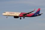 HA-LXD @ LMML - Wizzair A321-231 reg HA-LXD landing in Malta. - by raymond