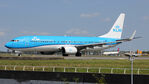 PH-BXM @ EHAM - at spl - by Ronald