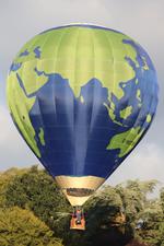 G-KAYI - Chatsworth House - by Michael Burdett