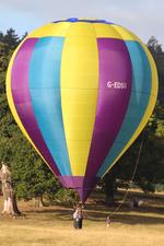 G-KAYI - Chatsworth House - by Michael Burdett