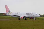 EC-NOY @ LFRB - Airbus 320-214, Taxiing rwy 25L, Brest-Bretagne airport (LFRB-BES) - by Yankee Quebec
