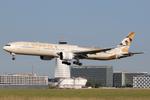 A6-ETG @ LOWW - Ethiad 777-300