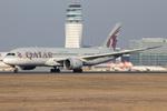 A7-BCW @ LOWW - Qatar 787-8