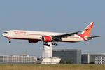 VT-ALR @ LOWW - Air India 777-300