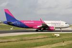 HA-LYL @ LMML - Wizzair Airbus A320-232 reg HA-LYL taxiing in after landing in Malta. - by raymond