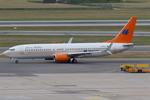 D-AHLK @ LOWW - Hapag Lloyd 737-800