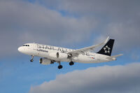 D-AIZN @ EKCH - D-AIZN landing rw 22L - by Erik Oxtorp