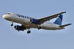 N476UA @ KORD - A320 United A320 United Airbus A320-232, N476UA,arriving 28C ORD - by Mark Kalfas