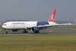 TC-LJJ @ LOWW - Turkish Airlines 777-300