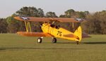 N64587 @ FD04 - Stearman