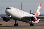 OE-LAZ @ LOWW - Austrian 767-300