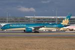 VN-A898 @ LOWW - Vietnam Airlines A350-900