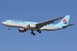 HL8276 @ LOWW - KOrean Air A330-200