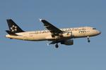 EI-EIB @ LMML - Airbus A320-216 of ITA in Star Alliance Livery reg EI-EIB on final approach landing in Malta. - by raymond