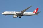 TC-LLE @ LMML - Boeing 787-9 Dreamliner reg TC-LLE of Turkish Airlines approaching RW31 landing in Malta, occasionally making use of wide bodied aircraft, - by raymond