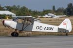 OE-AGW @ LOAV - Untitled Piper 18