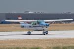 OE-DLU @ LOAV - Untitled Cessna 182
