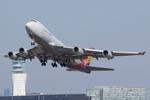HL7436 @ LOWW - Asiana Cargo 747-400 - by Andy Graf