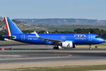 EI-HOM @ LEMD - Taxiing - by micka2b