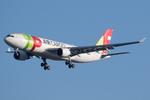 CS-TON @ LOWW - TAP Cargo A330-200 - by Andy Graf