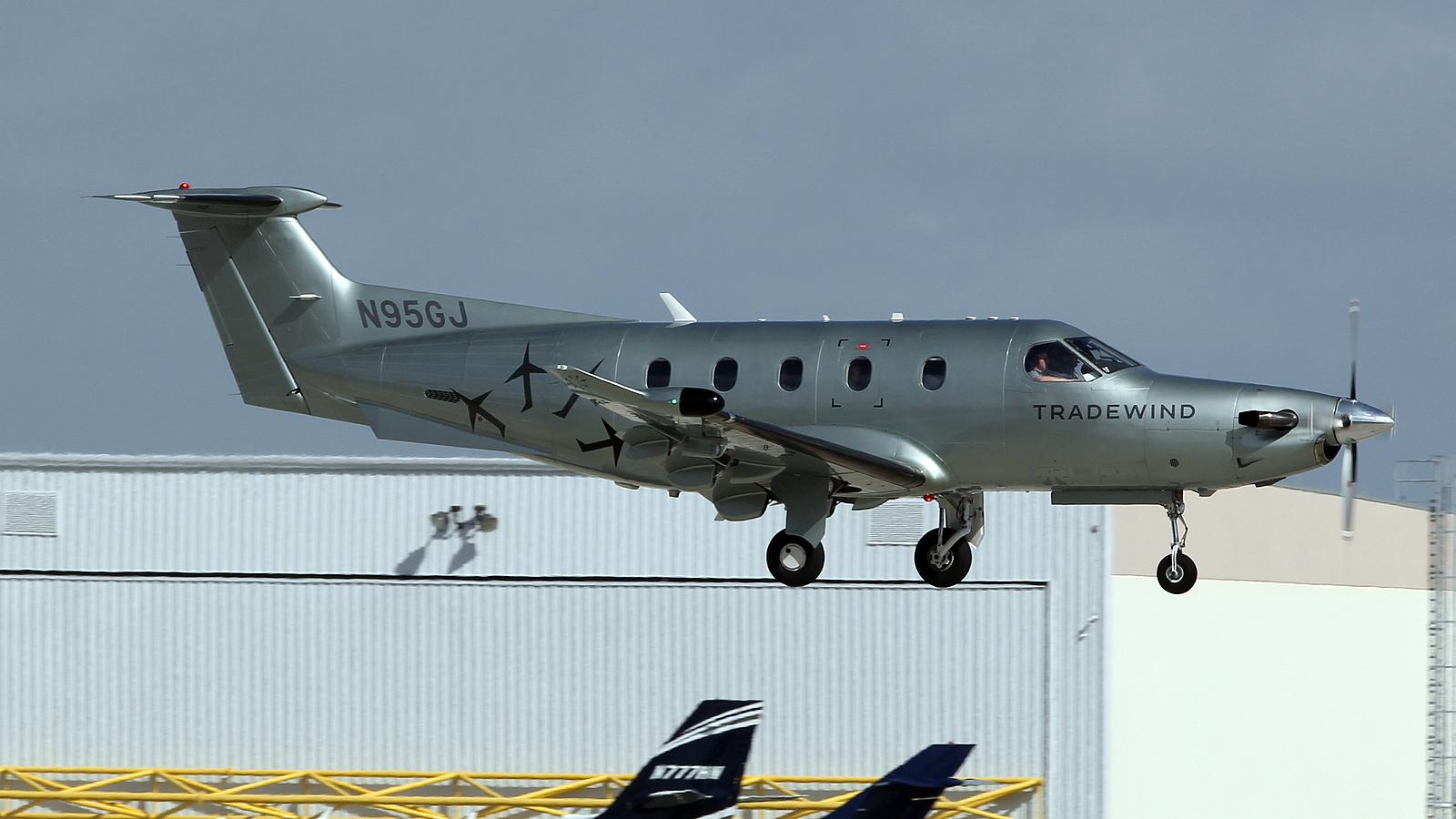 N95GJ photo, click to enlarge