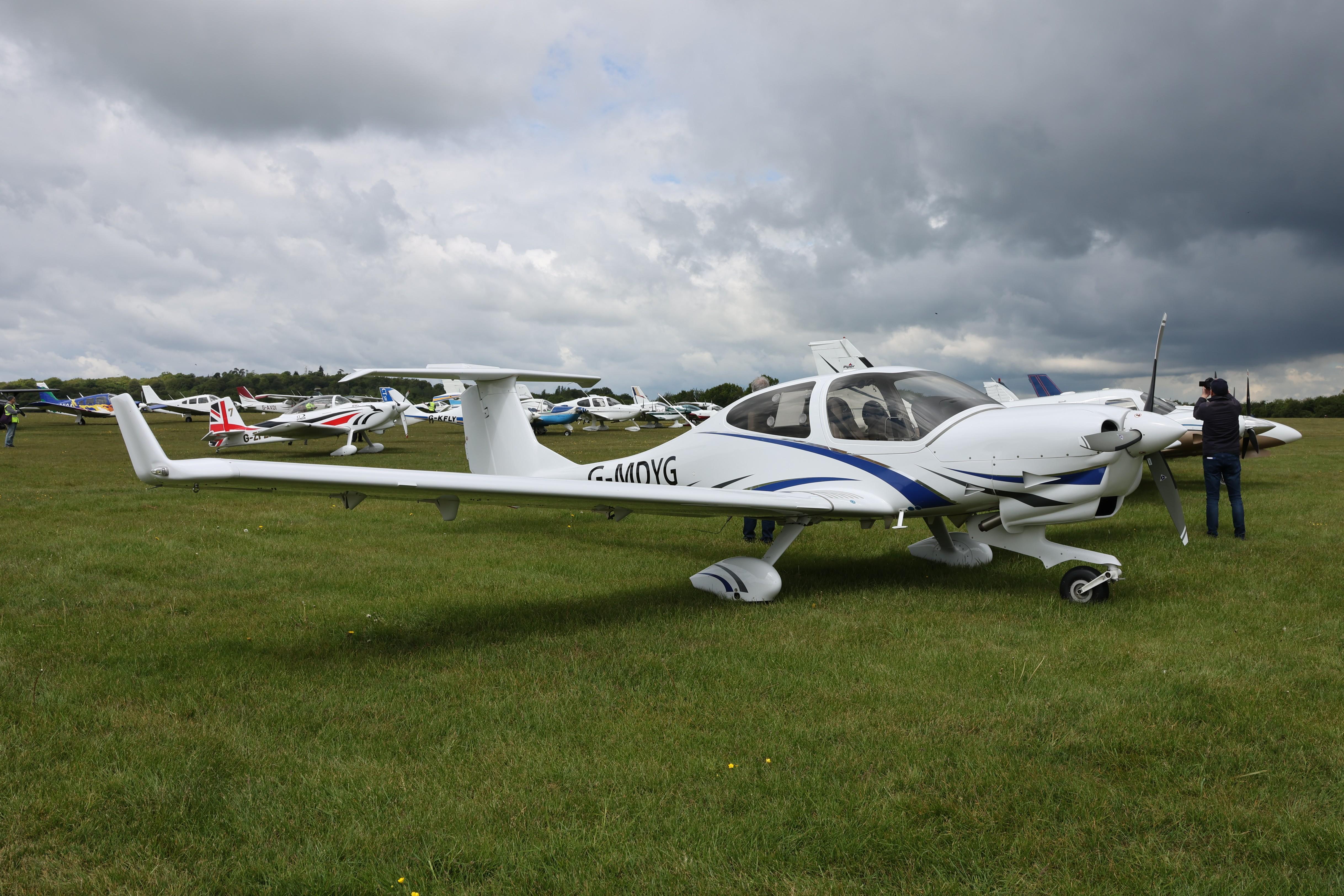 G-MPLB @ EGTB - G-MDYG 2019 Diamond DA40 NG Diamond Star Private Flyer Fest Booker  - by PhilR