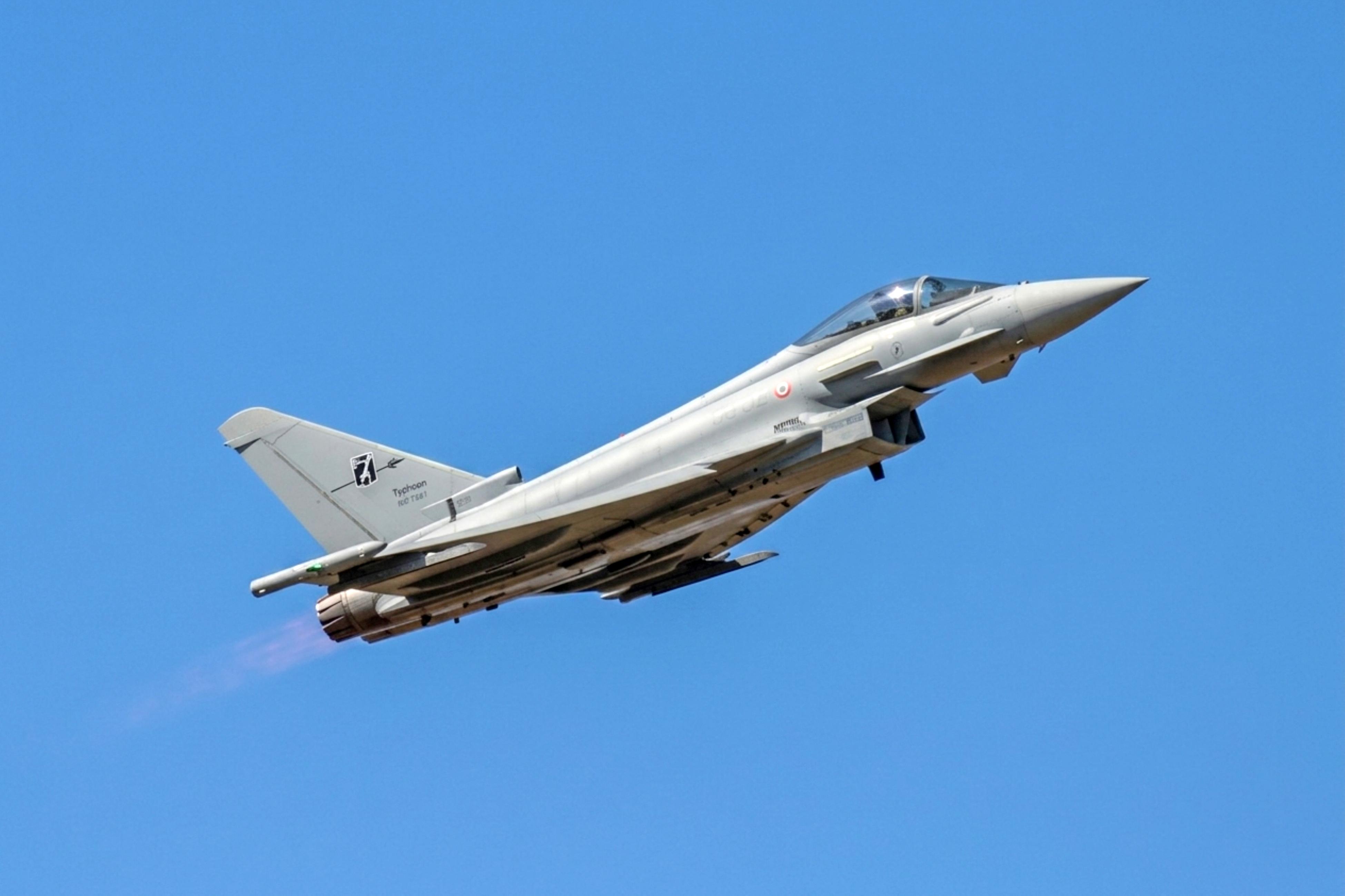MM7343 @ EGVA - MM7343 Eurofighter F-2000A Typhoon Italian AF RIAT Fairford 
 - by PhilR
