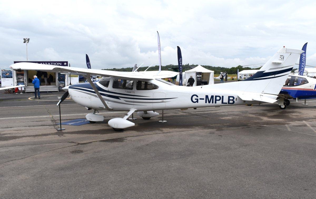 G-MPLB @ EGTB - Cessna 182T Skylane at Wycombe Air Park. Ex VH-CLL - by moxy