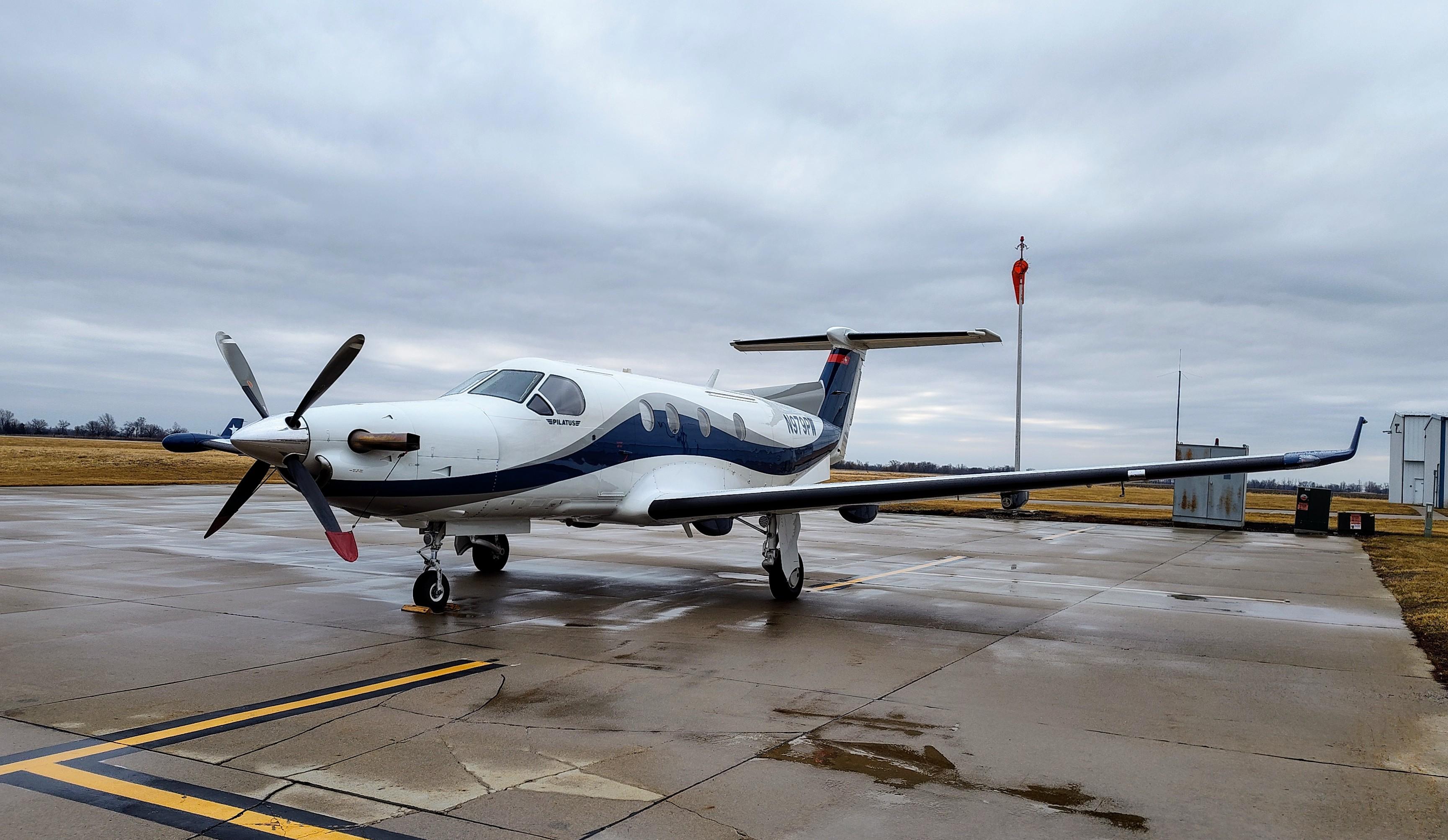 N979PN photo, click to enlarge