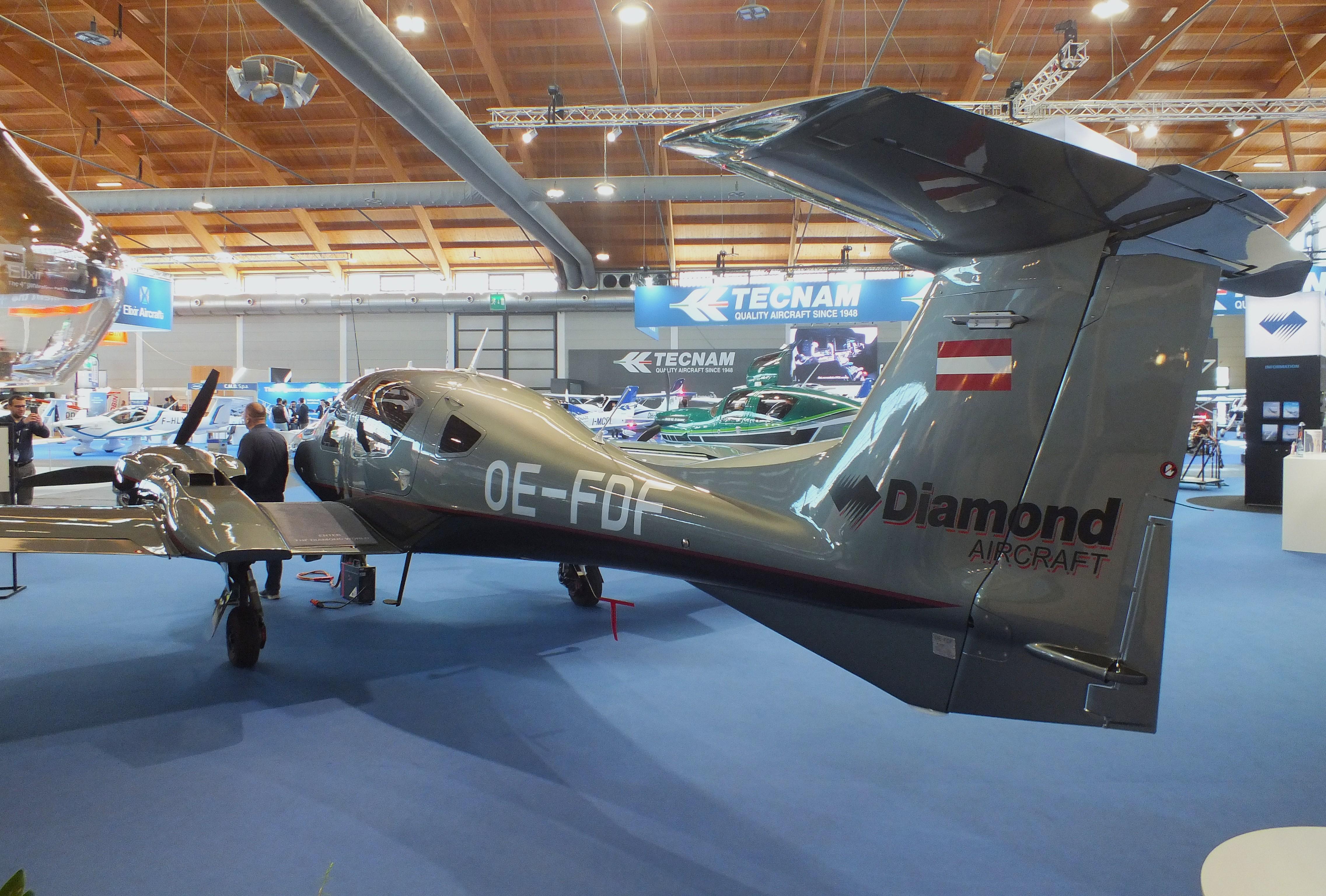 OE-FDF @ EDNY - Diamond DA-62 at the AERO 2026, Friedrichshafen - by iwarnecke