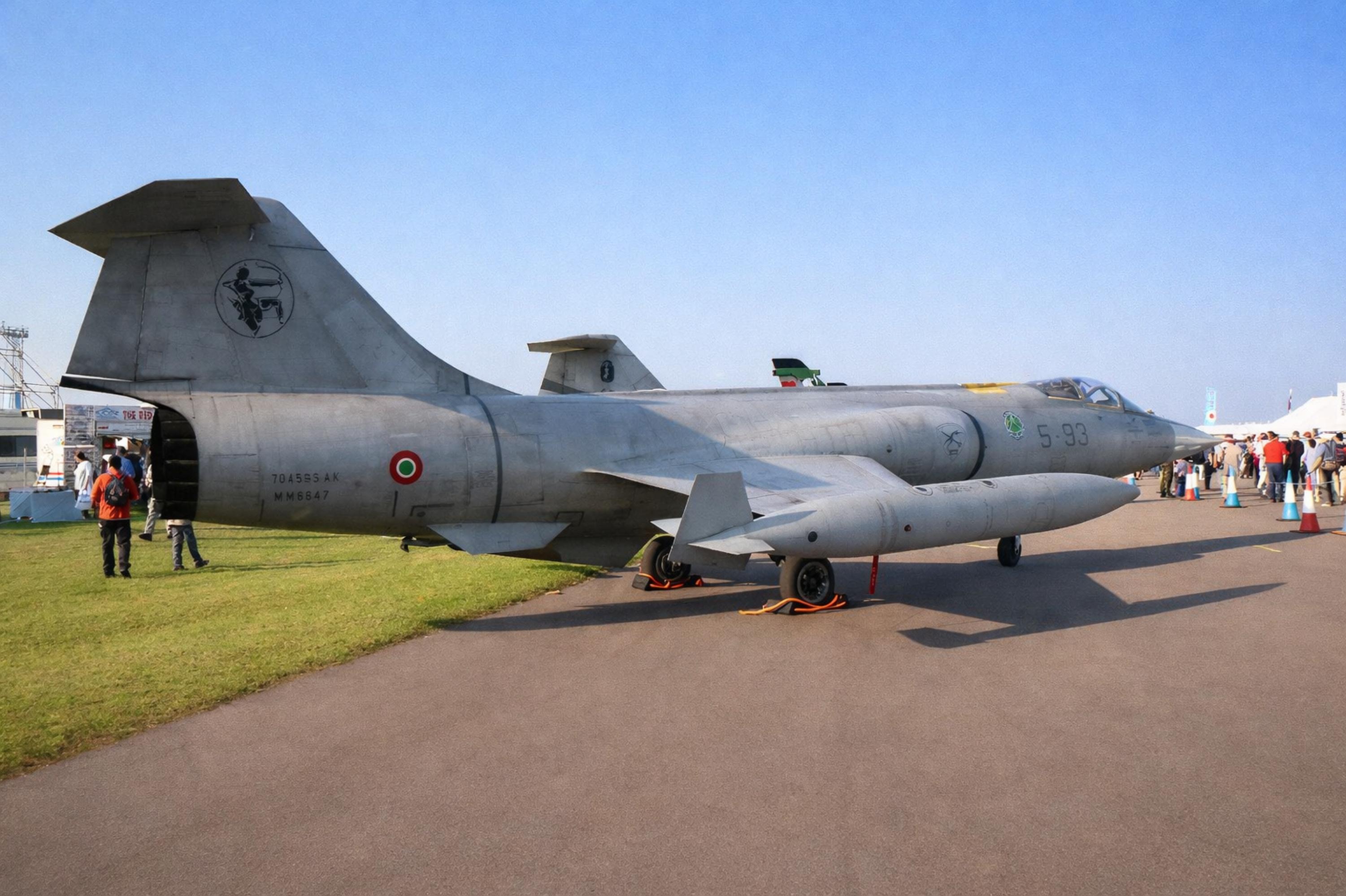 MM6887 @ EGXJ - MM6887 F-104 ASA-M M Starfighter ItalianAF RIAT Cottesmore - by PhilR