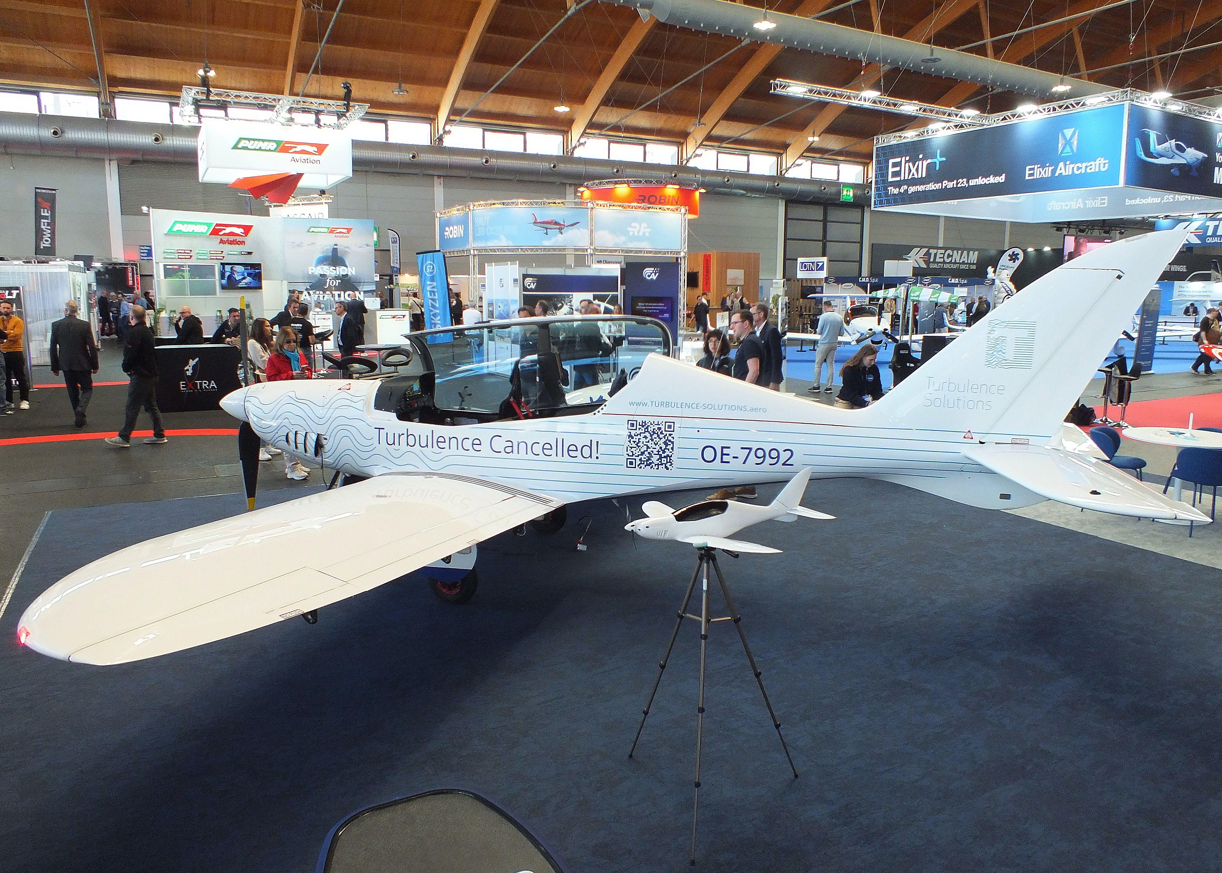 OE-7992 @ EDNY - Shark Aero Shark 600 Turbulence-Solutions demonstrator at the AERO 2026, Friedrichshafen - by iwarnecke