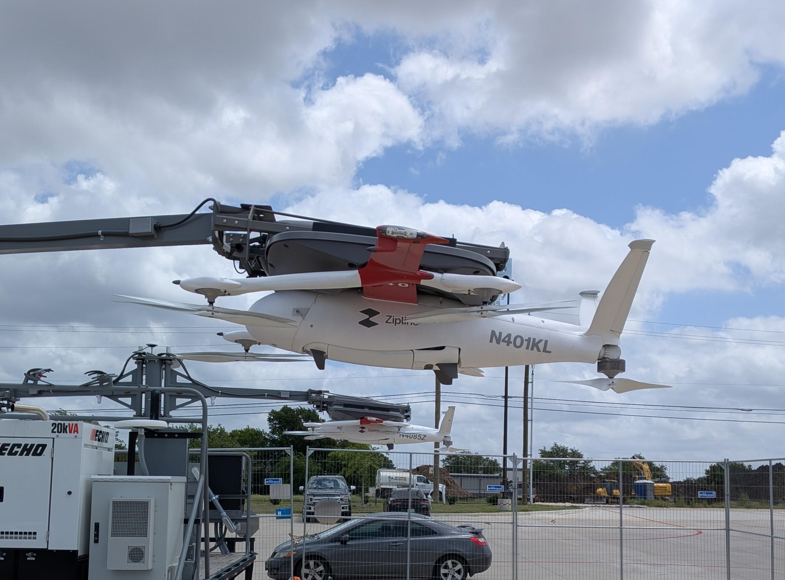 N401KL - Delivery Drones at HEB grocery, Mansfield, TX  - by Ztex