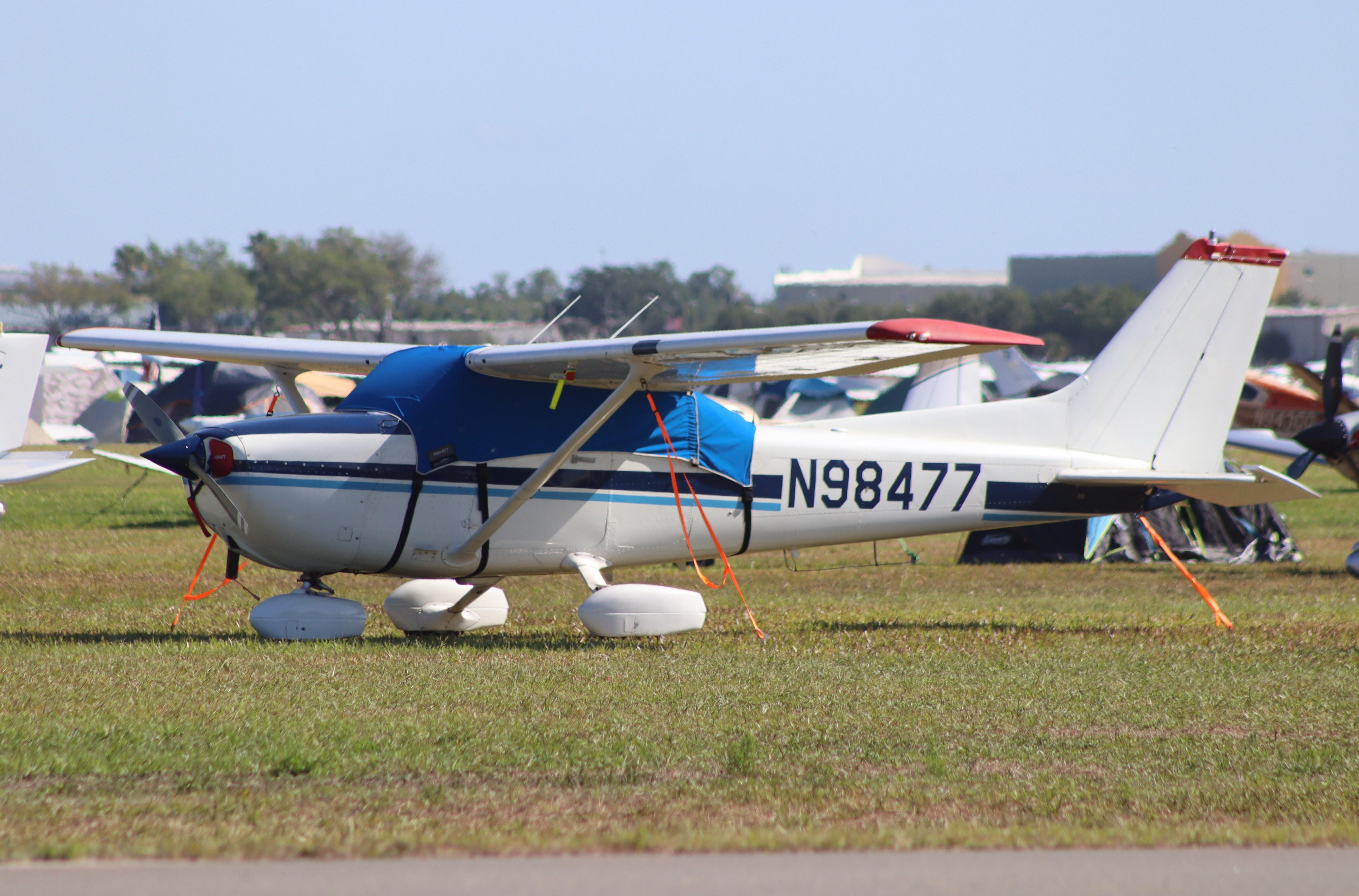 N98477 @ KLAL - Cessna 172P - by MarkPasqualino