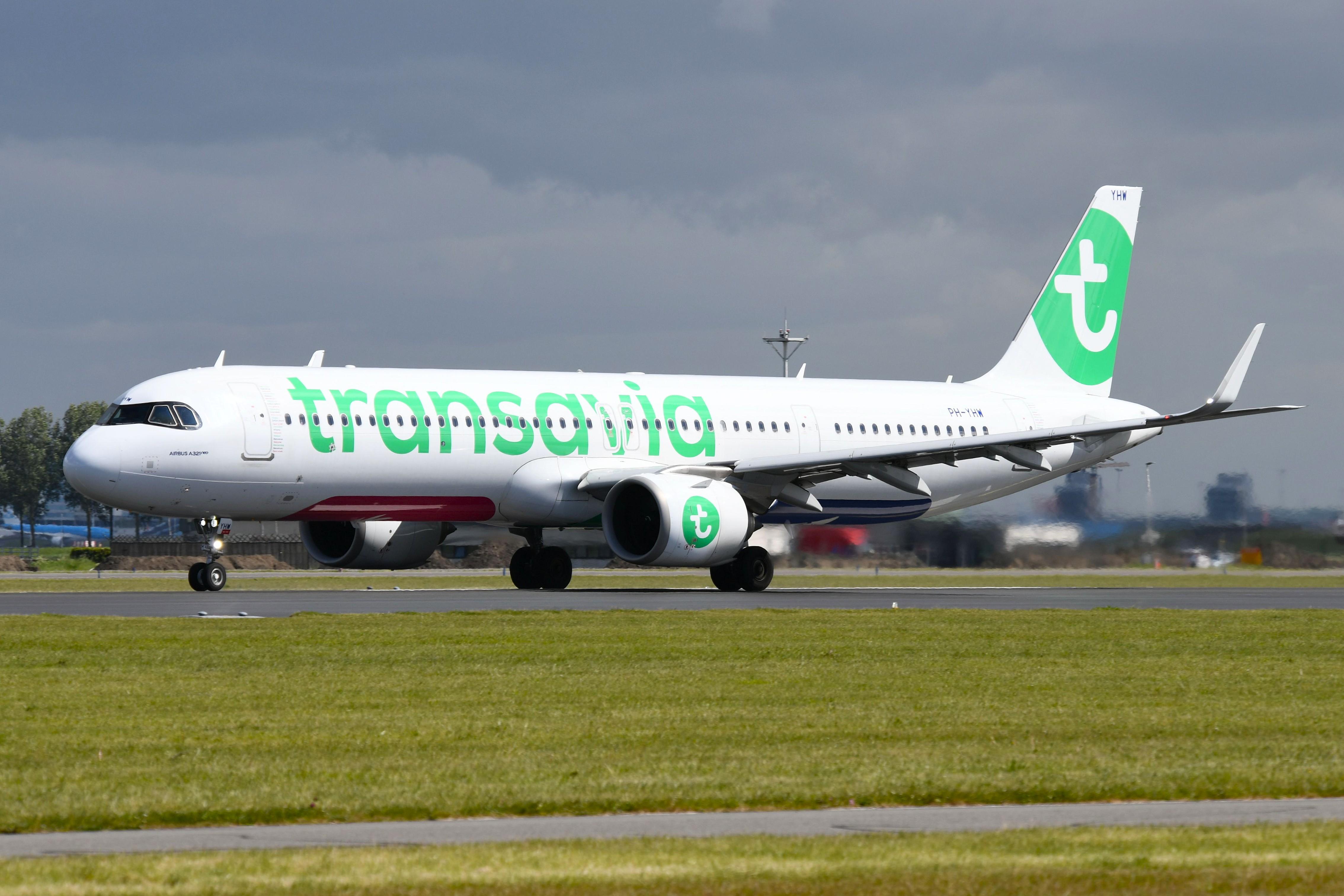 PH-YHW @ EHAM - Transavia A321N - by FerryPNL