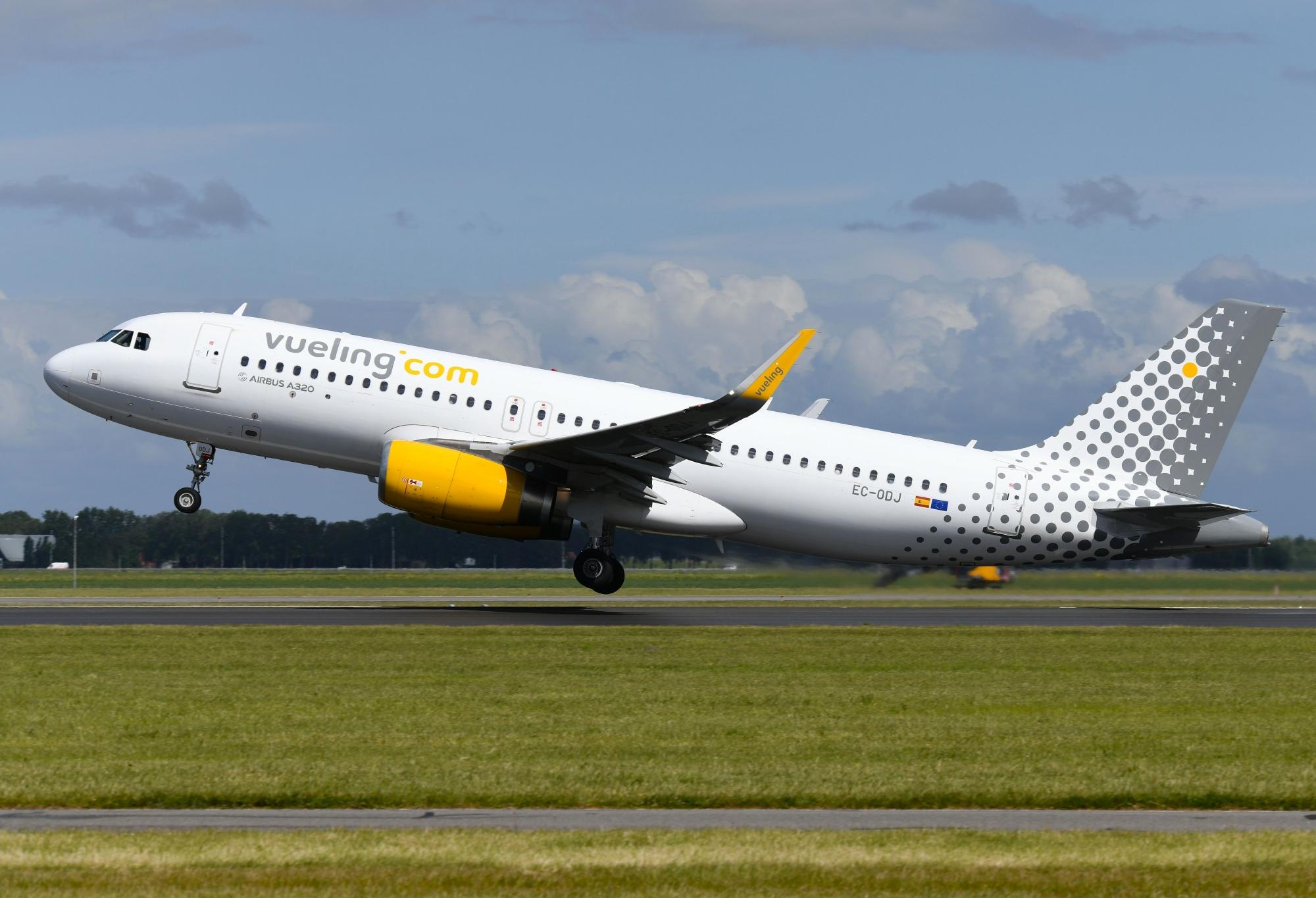 EC-ODJ @ EHAM - Vueling A320 departing - by FerryPNL
