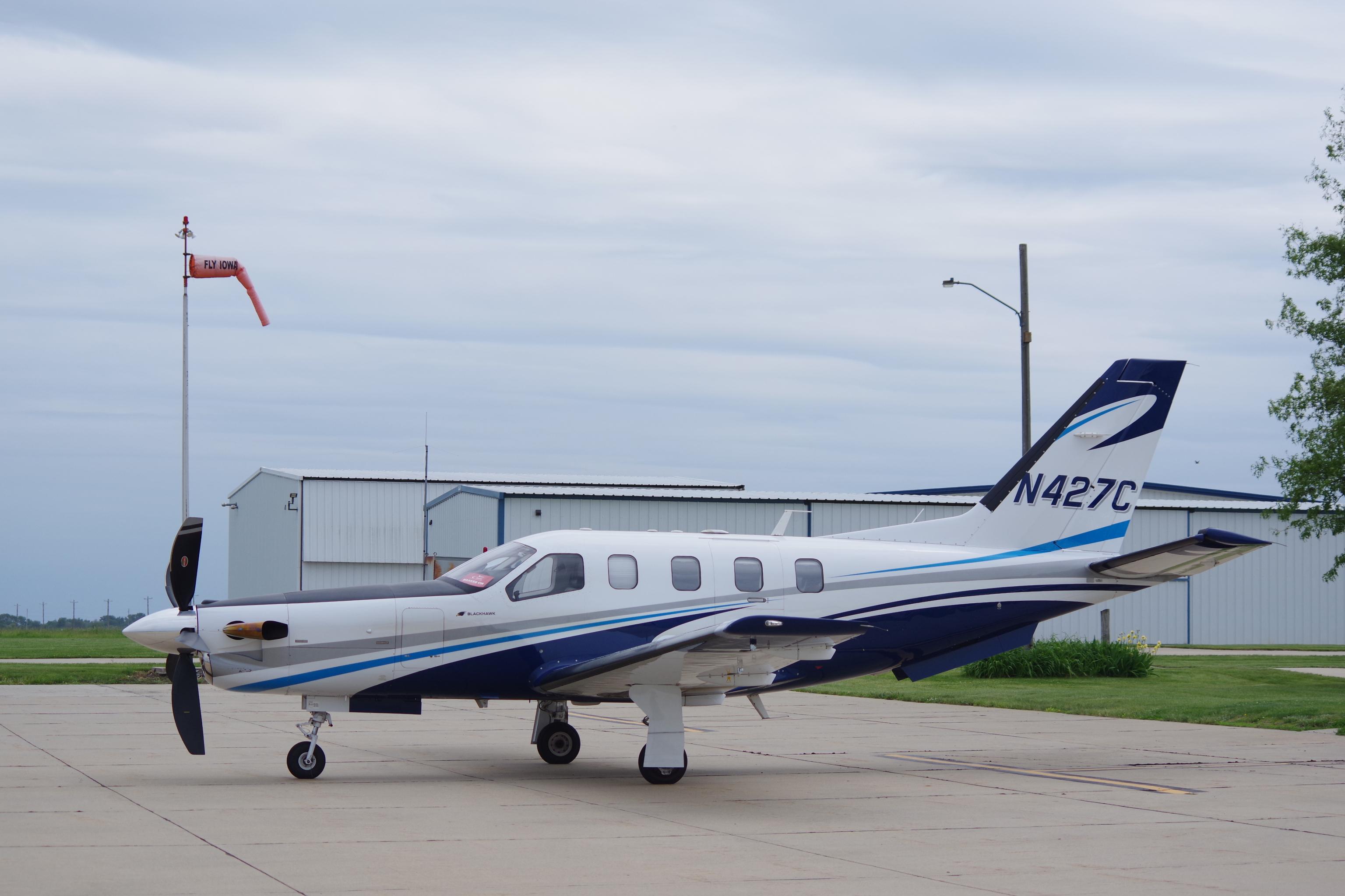 N427C photo, click to enlarge