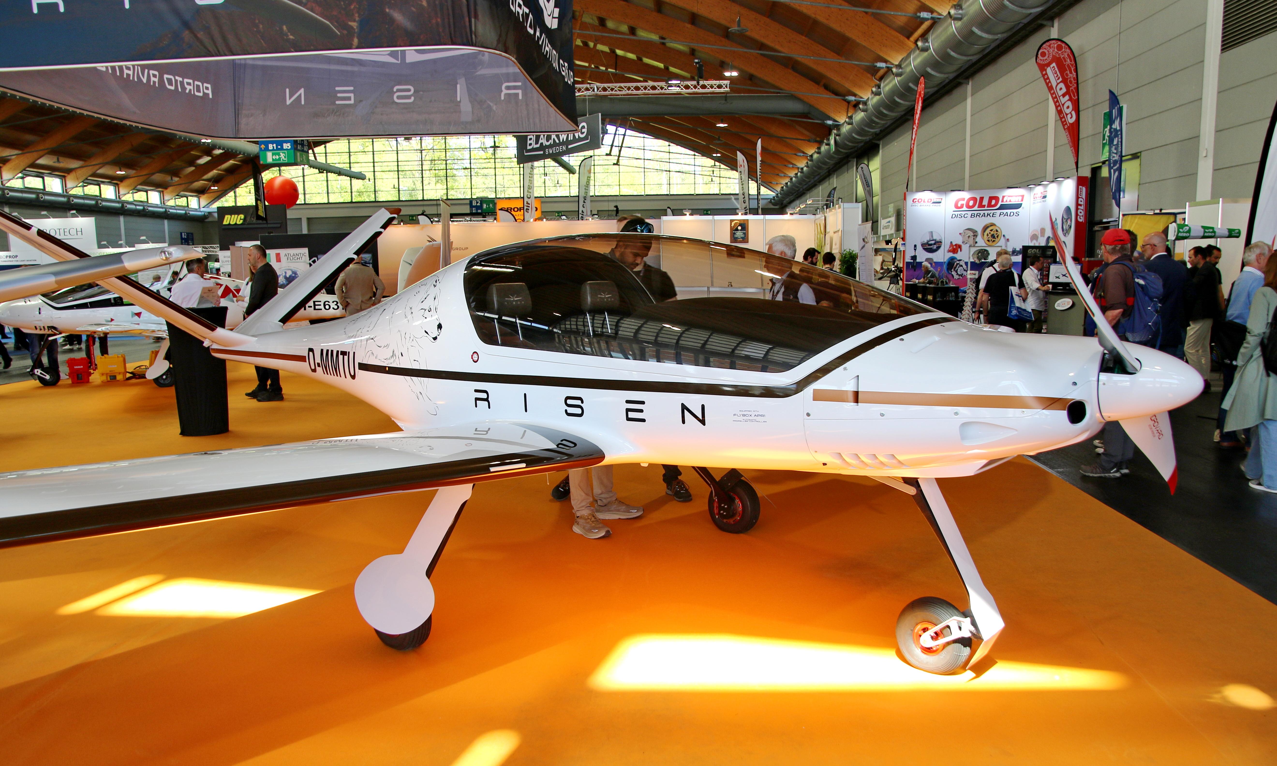 D-MMTU photo, click to enlarge