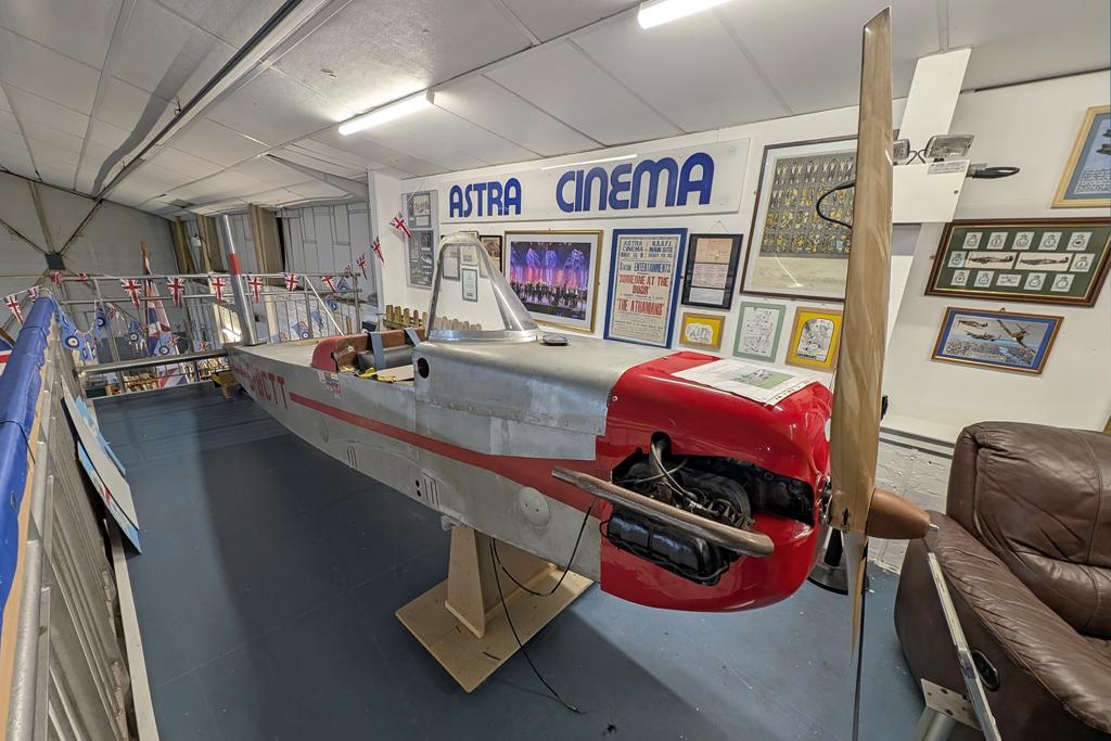 G-BCTT photo, click to enlarge