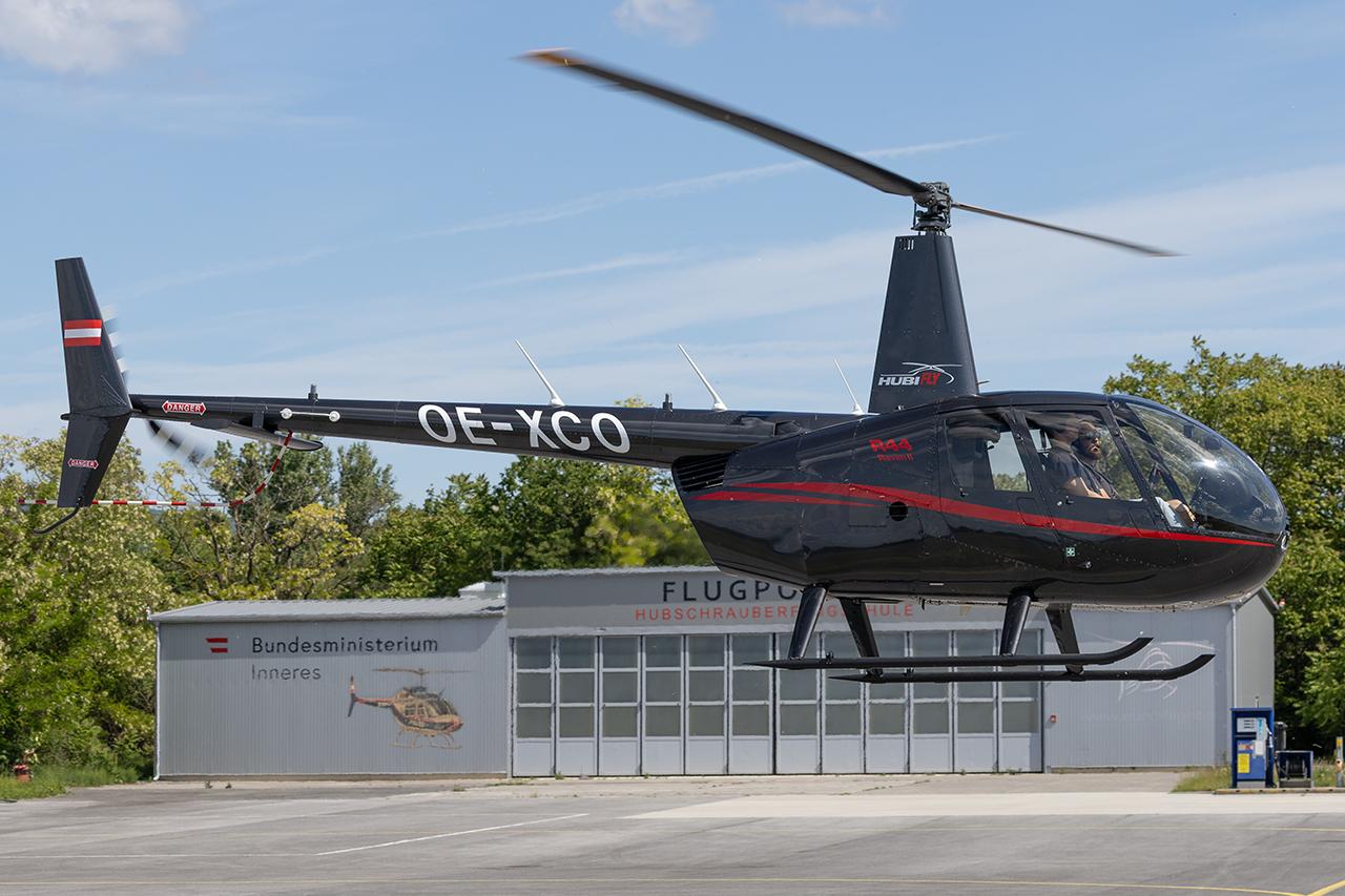 OE-XCO @ LOAV - Helifly R44 - by Andy Graf