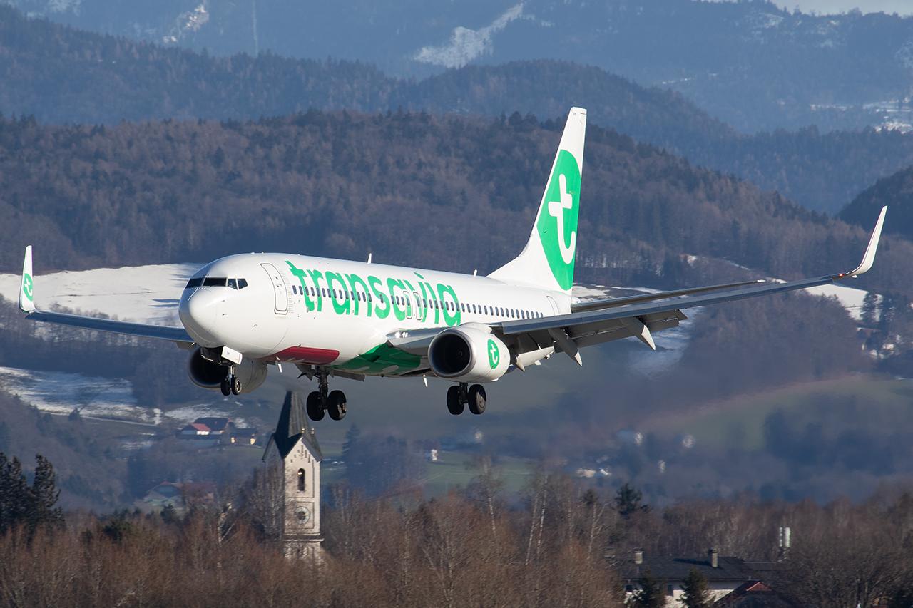 PH-HXM @ LOWS - Transavia 737-800 - by Andy Graf