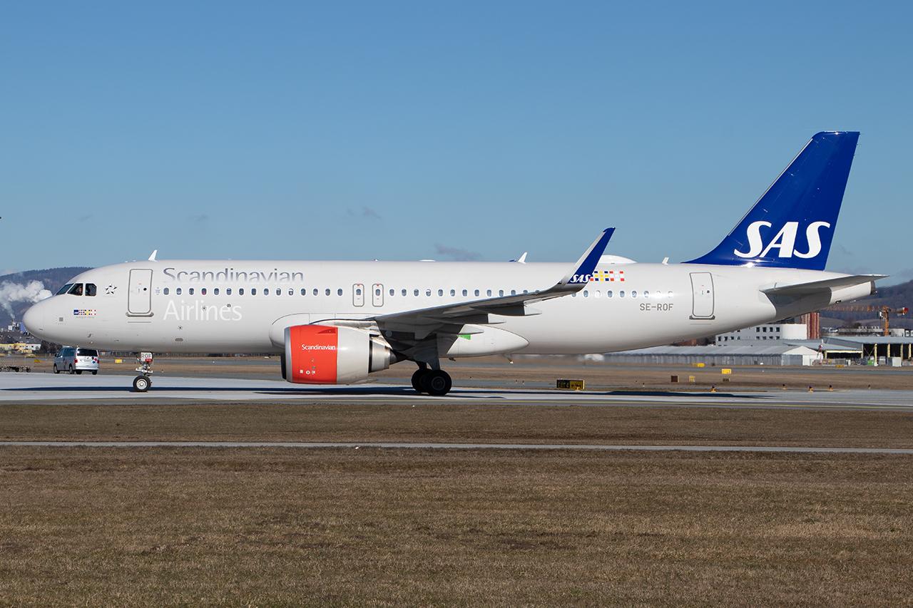 SE-ROF @ LOWS - SAS A320N - by Andy Graf