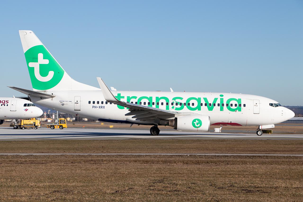 PH-XRX @ LOWS - Transavia 737-700 - by Andy Graf