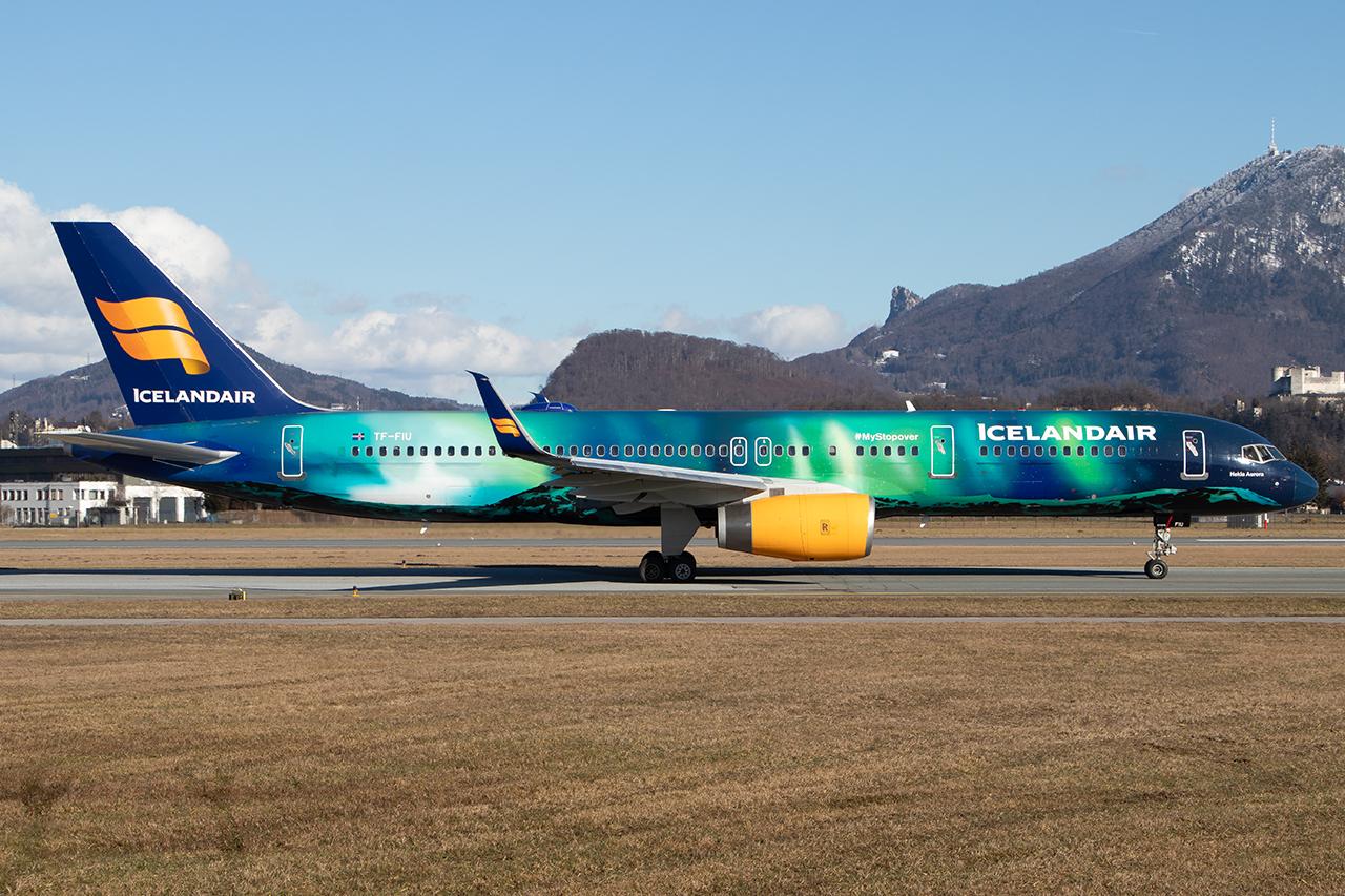 TF-FIU @ LOWS - Icelandair 757-200 - by Andy Graf