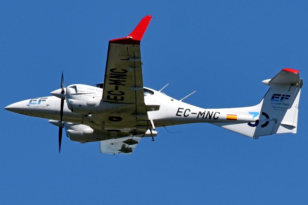 EC-MNC photo, click to enlarge